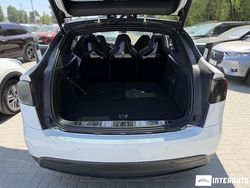 2016 Tesla Model X — Miniatură 5