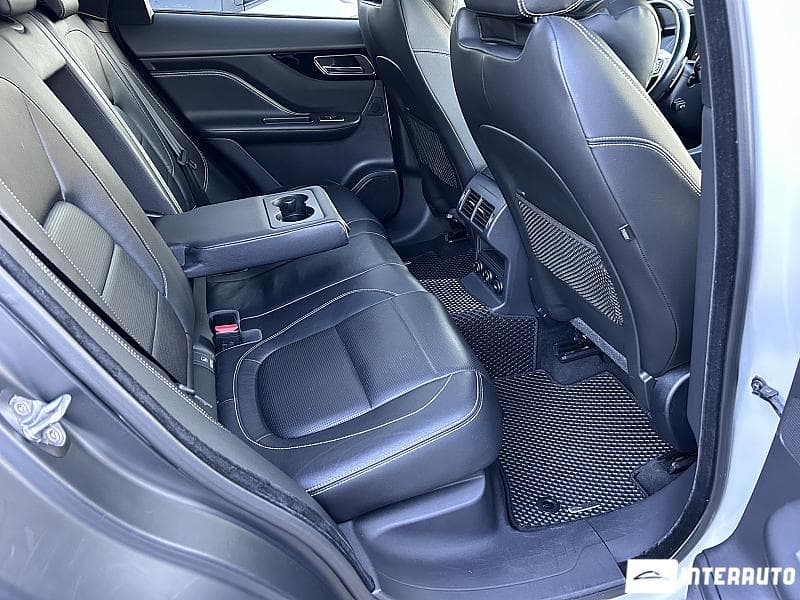 2018 Jaguar F-Pace — Miniatură 20