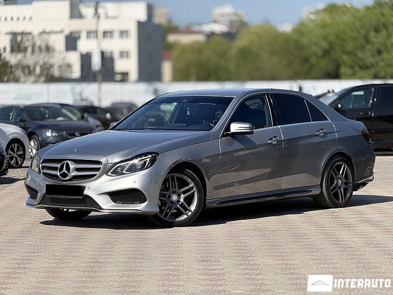 Mercedes E 220