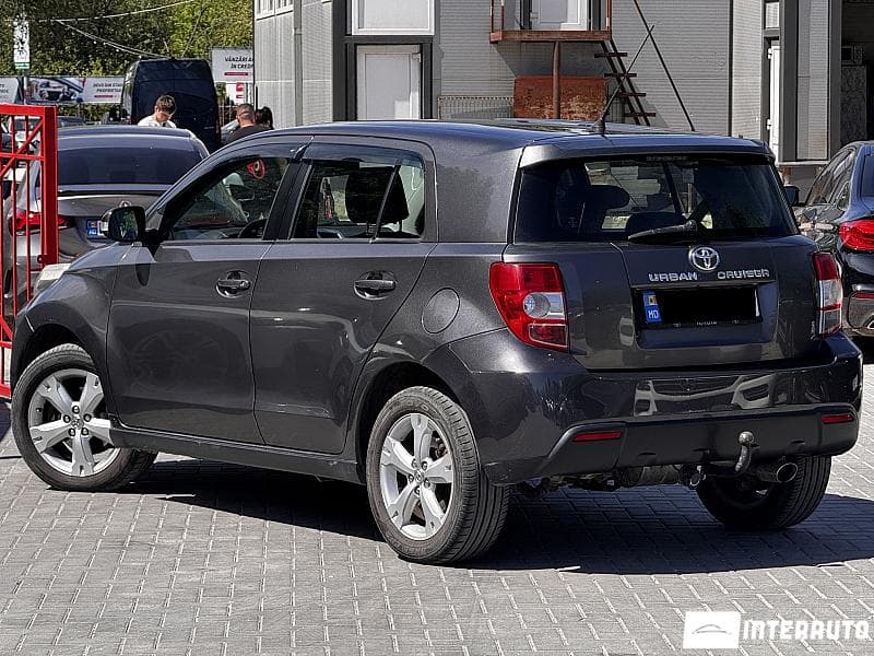 2010 Toyota Urban Cruiser — Miniatură 2