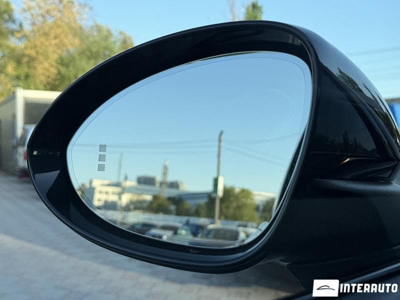 2019 Porsche Cayenne — Miniatură 5