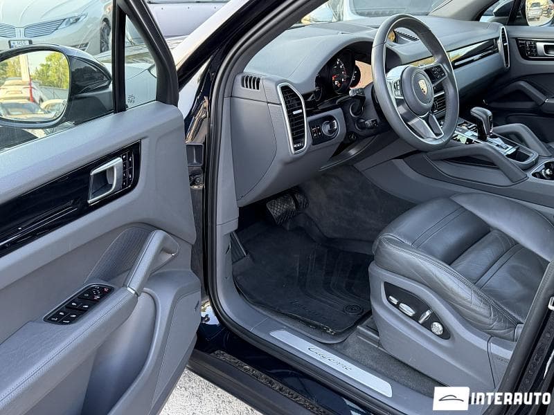 2019 Porsche Cayenne — Miniatură 7