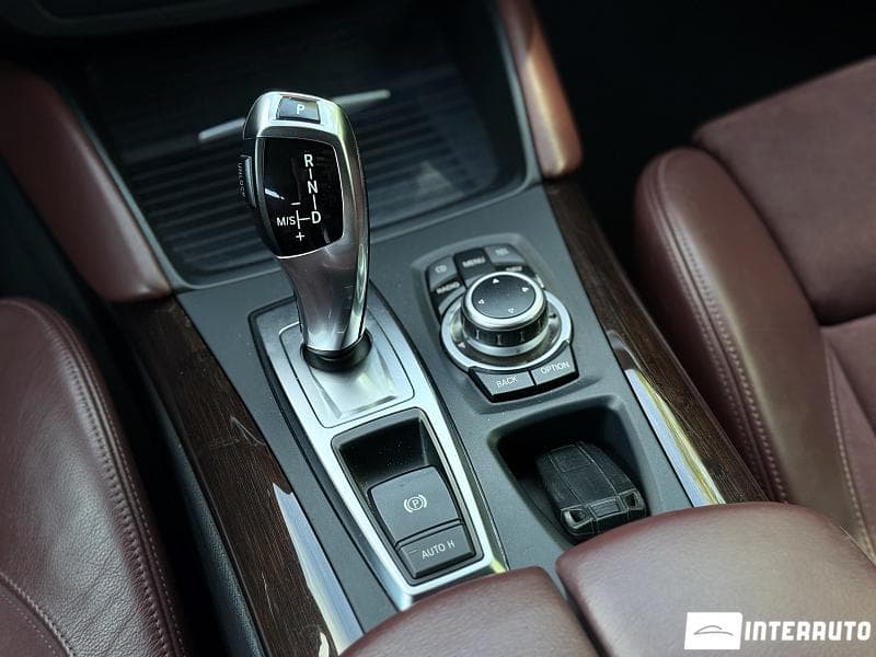 2010 BMW X6 3.5i — Miniatură 16