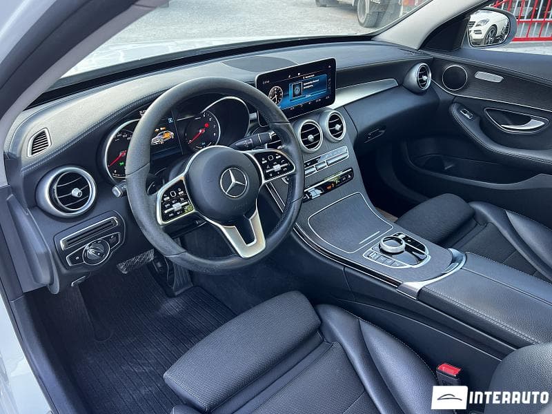 2020 Mercedes C 300e — Miniatură 5
