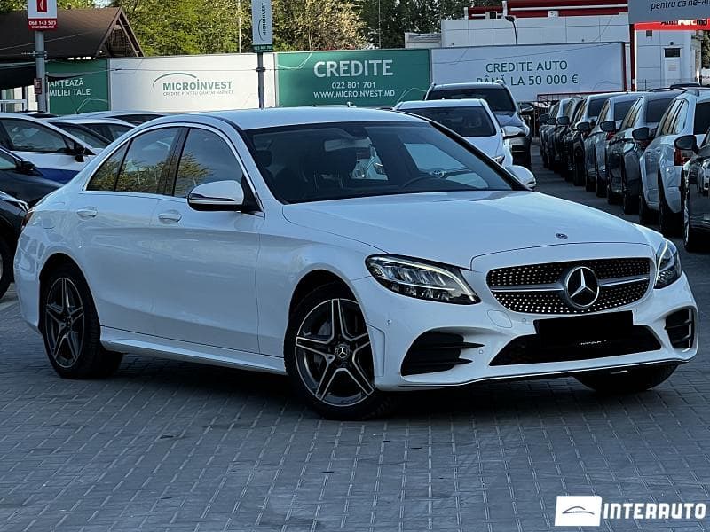 2020 Mercedes C 300e — Miniatură 3
