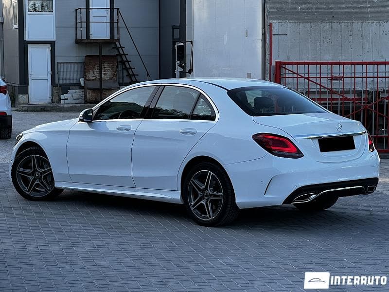2020 Mercedes C 300e — Miniatură 2