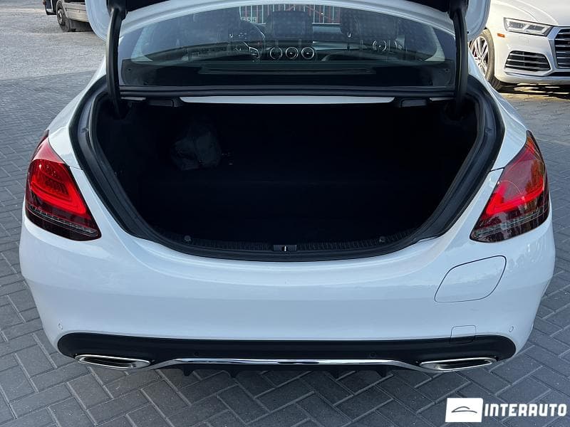 2020 Mercedes C 300e — Miniatură 18