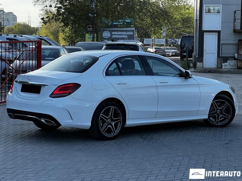 2020 Mercedes C 300e — Miniatură 4