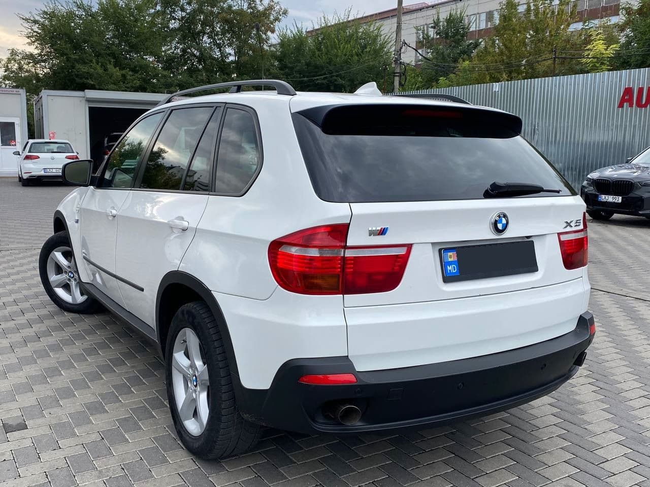BMW X5 3.0i 2009 — Миниатюра 2