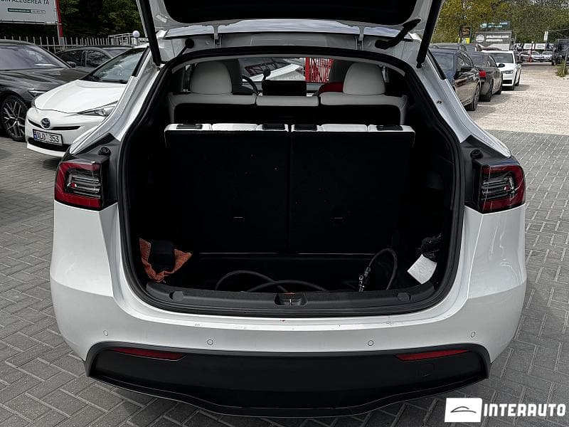 2022 Tesla Model Y — Miniatură 14