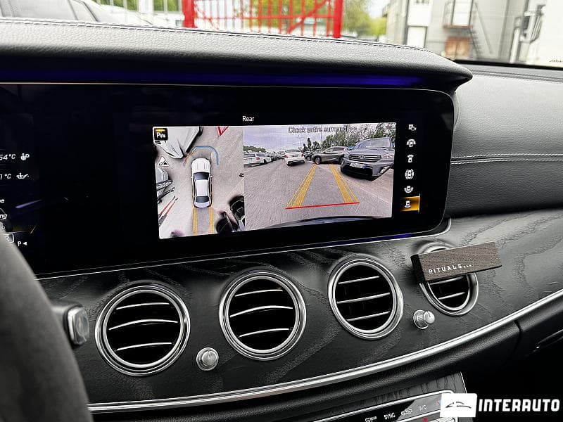 2021 Mercedes E 53 AMG — Miniatură 13