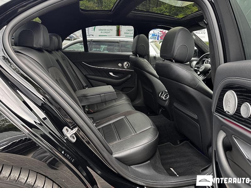 2021 Mercedes E 53 AMG — Miniatură 8