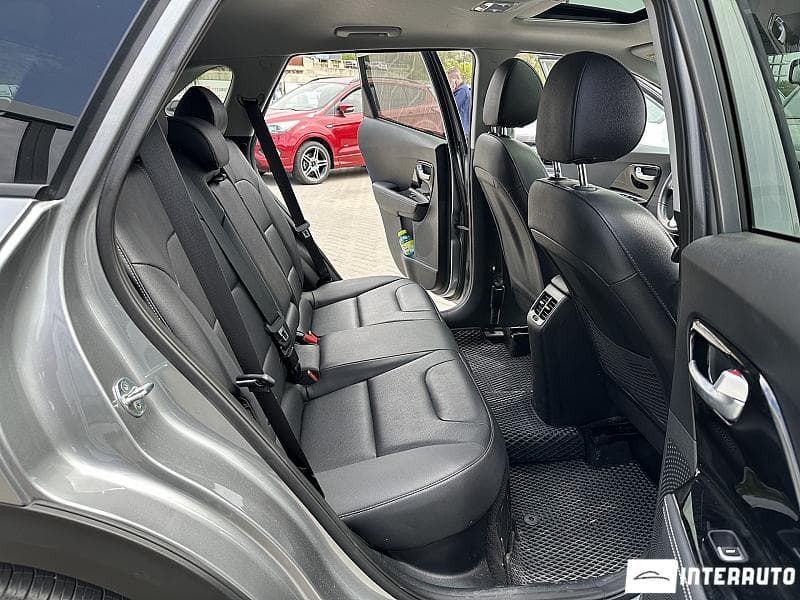 2022 Kia Niro — Miniatură 14