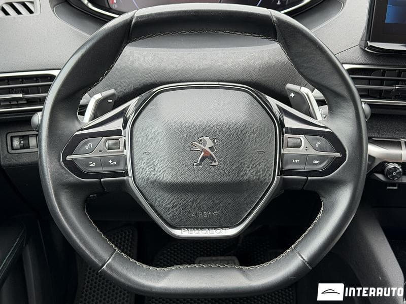 2020 Peugeot 5008 — Miniatură 12