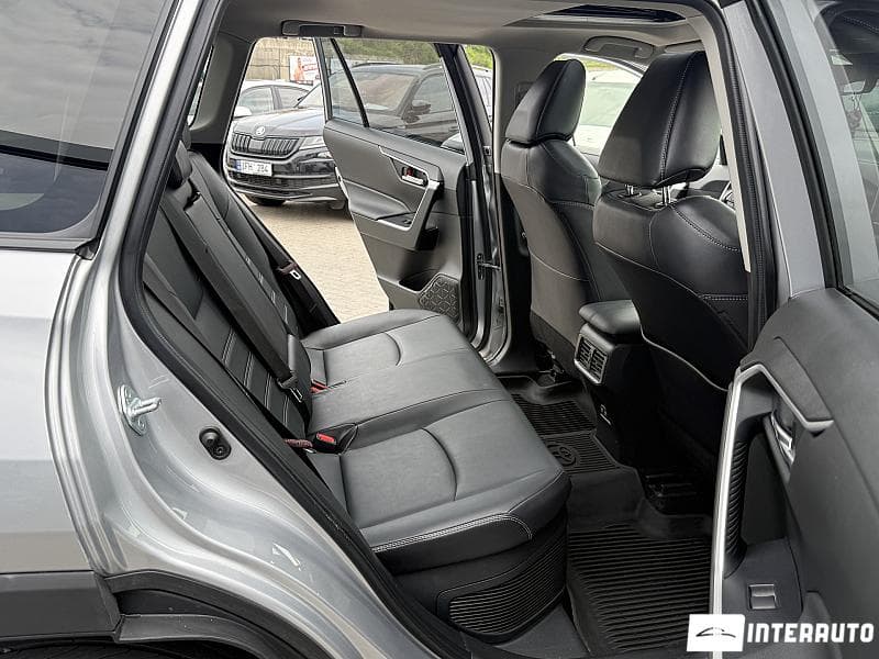 Toyota Rav-4 2020 — Миниатюра 15