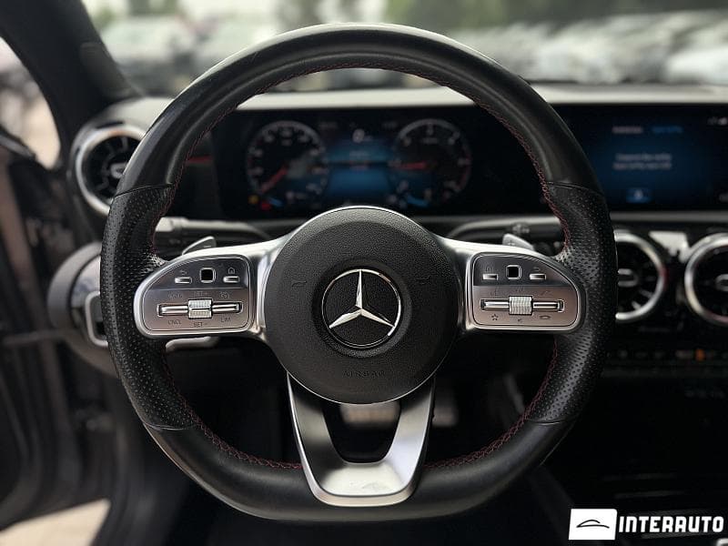 2019 Mercedes A 180 — Miniatură 8