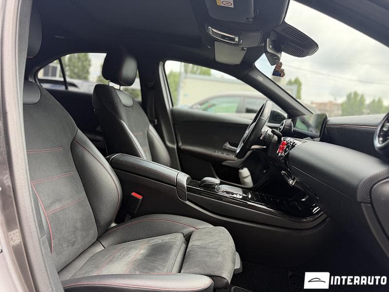 2019 Mercedes A 180 — Miniatură 13