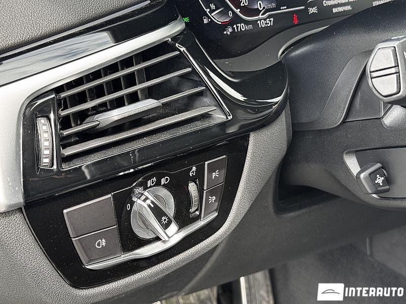 BMW 530e 2020 — Миниатюра 15