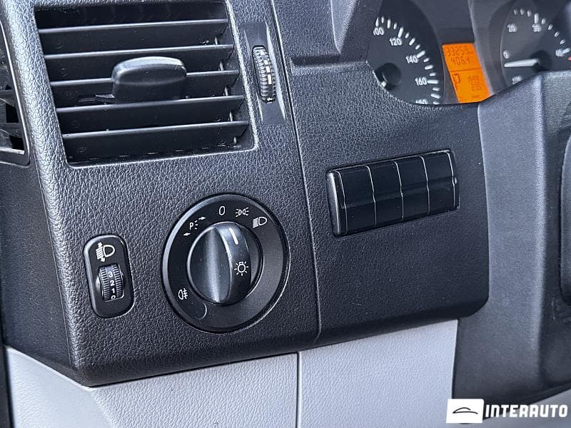 2012 Mercedes Sprinter — Miniatură 12
