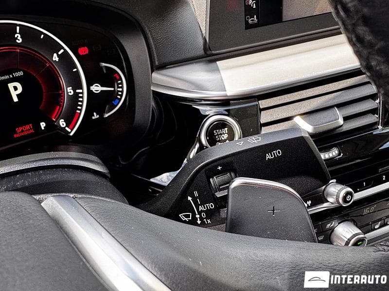BMW 520 2018 — Миниатюра 13
