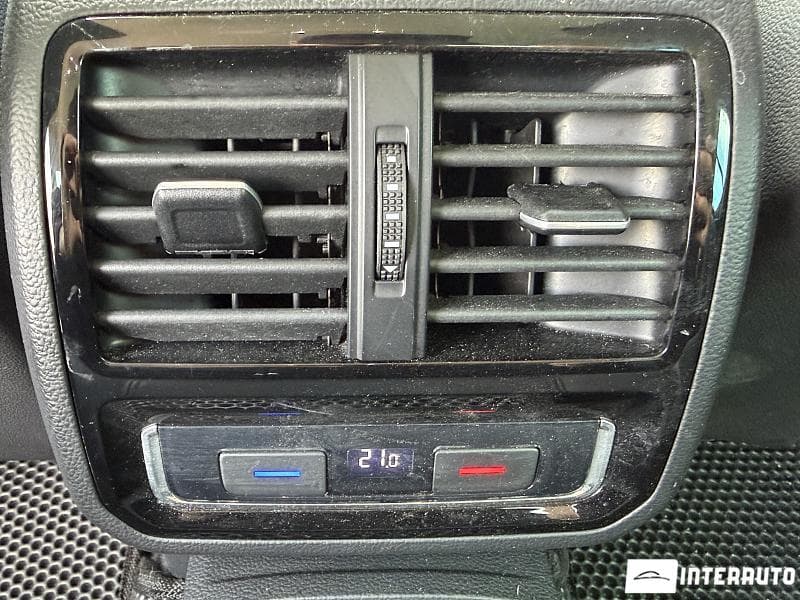 2019 Volkswagen Passat — Miniatură 17
