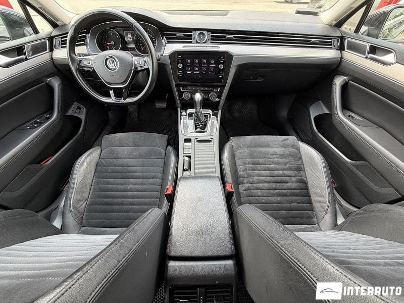 2019 Volkswagen Passat — Miniatură 9