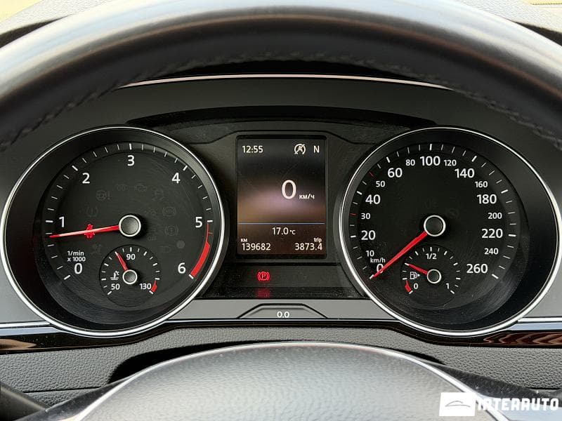 2019 Volkswagen Passat — Miniatură 12