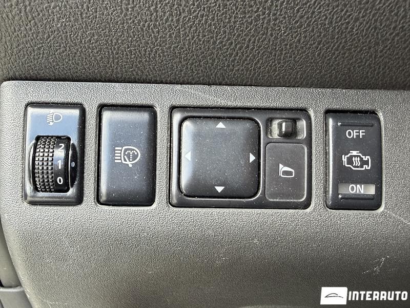 2006 Nissan Pathfinder — Miniatură 7