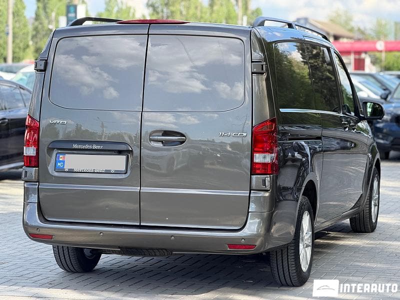 2016 Mercedes Vito — Miniatură 2