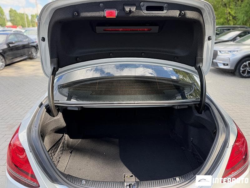 2019 Mercedes C 220 — Miniatură 19