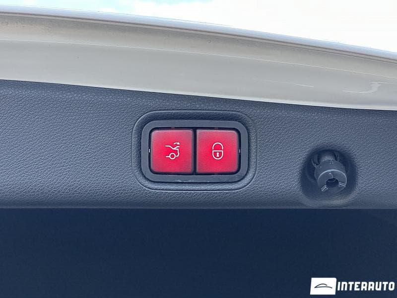 2018 Mercedes E 300 — Miniatură 22