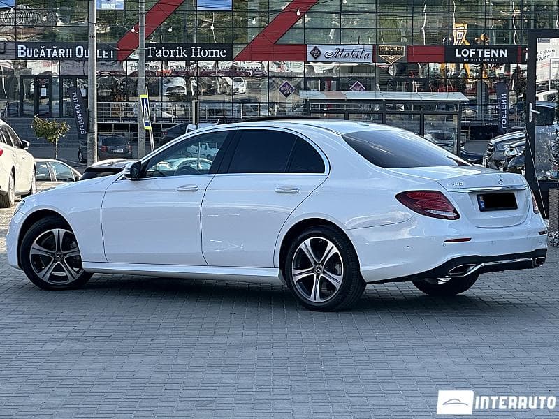 2018 Mercedes E 300 — Miniatură 4