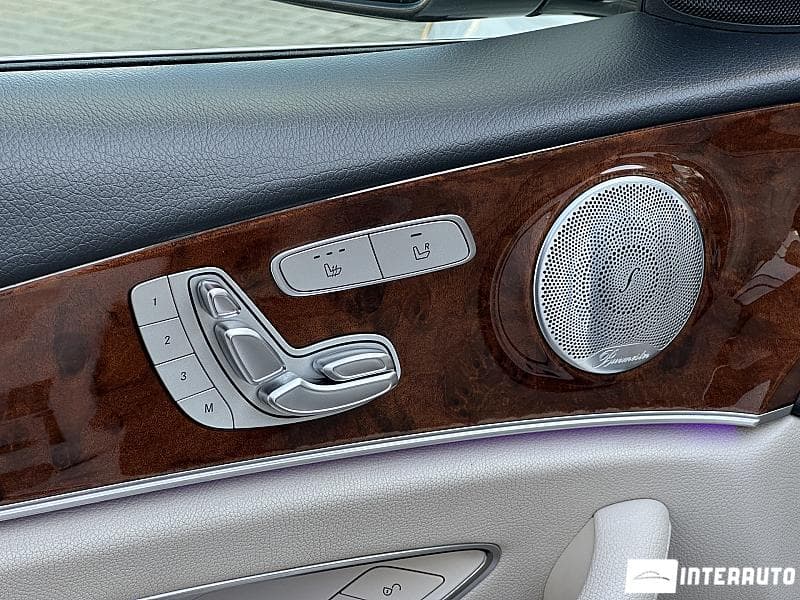 2018 Mercedes E 300 — Miniatură 19