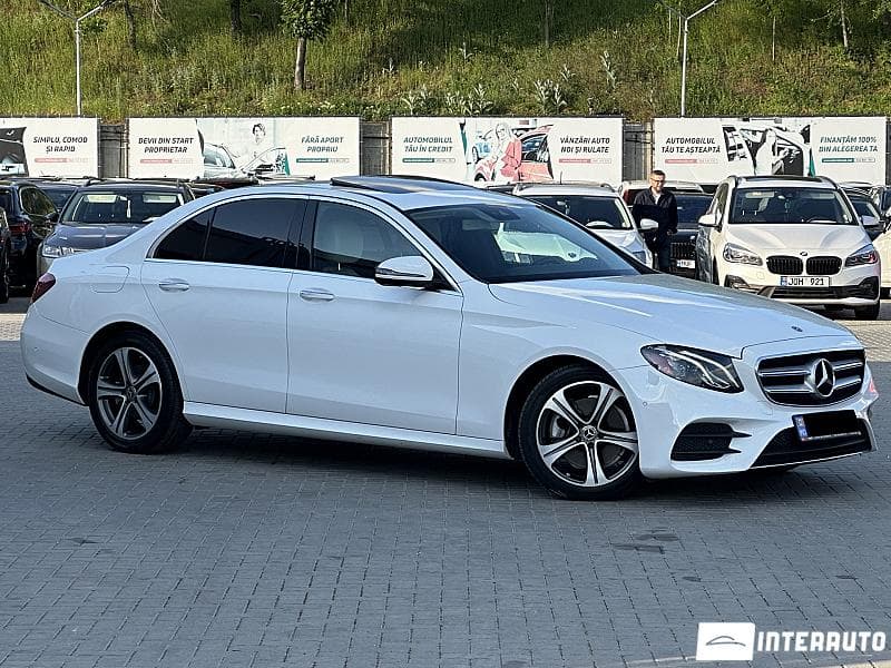 Mercedes E 300
