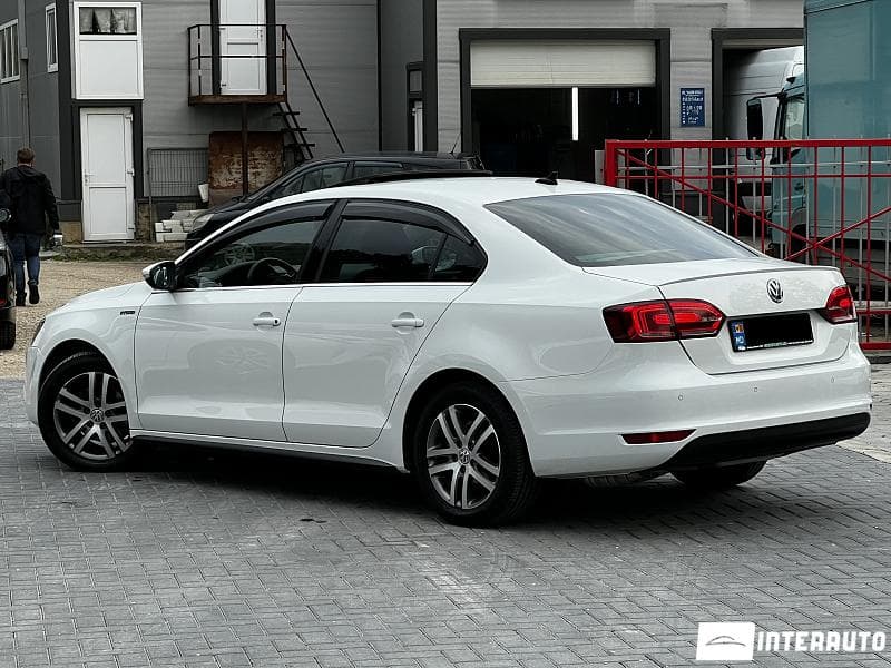 2013 Volkswagen Jetta — Miniatură 3