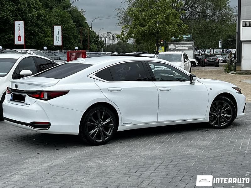 2020 Lexus ES 300h — Miniatură 2