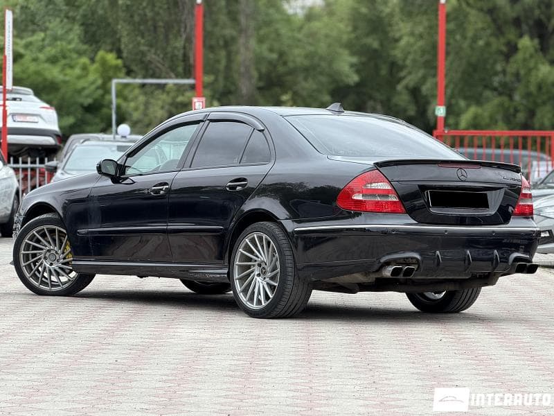 2002 Mercedes E 220 — Miniatură 3