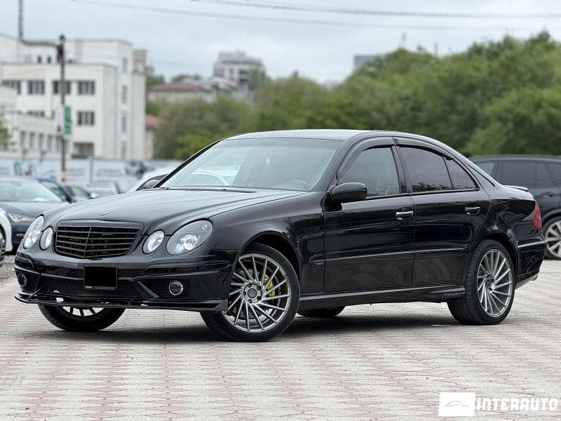 Mercedes E 220