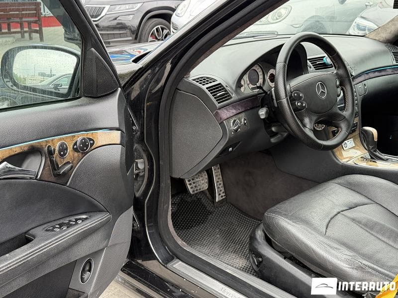 2002 Mercedes E 220 — Miniatură 5
