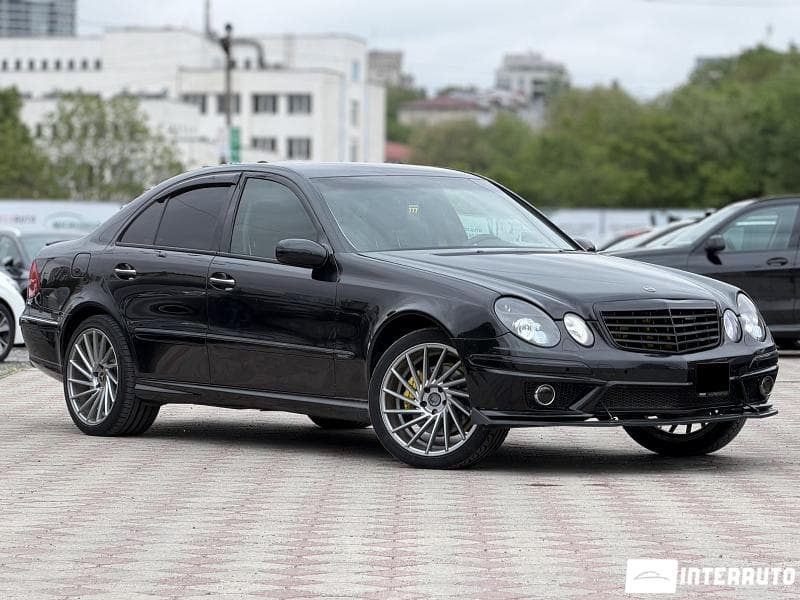 2002 Mercedes E 220 — Miniatură 4