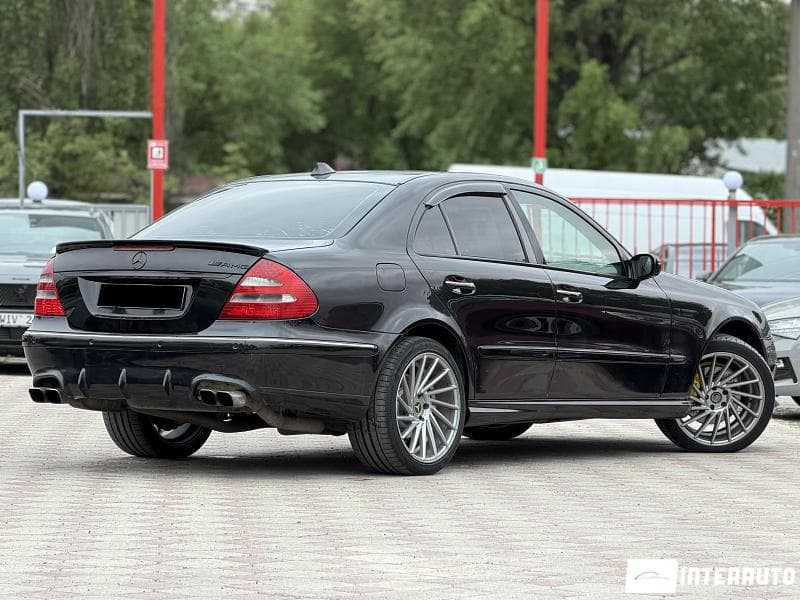 2002 Mercedes E 220 — Miniatură 2