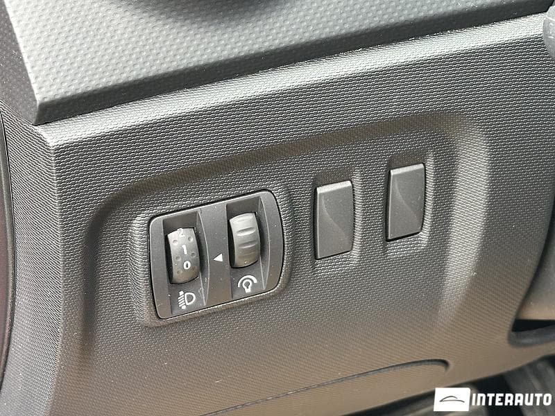 2015 Renault Captur — Miniatură 19