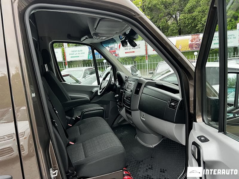 2017 Mercedes Sprinter — Miniatură 9