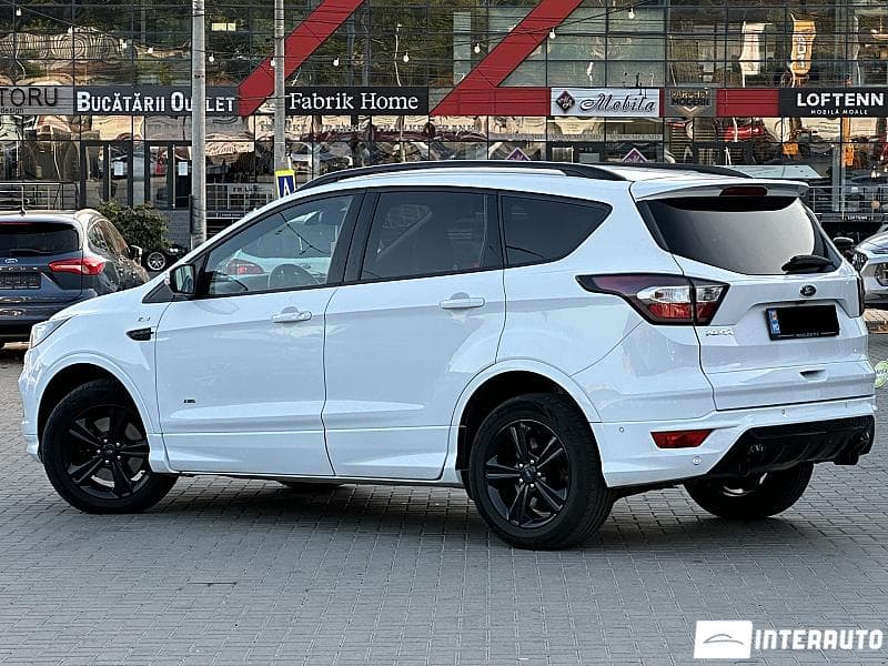 2017 Ford Kuga — Miniatură 4