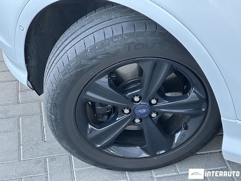 2017 Ford Kuga — Miniatură 15