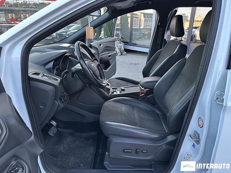 2017 Ford Kuga — Miniatură 5