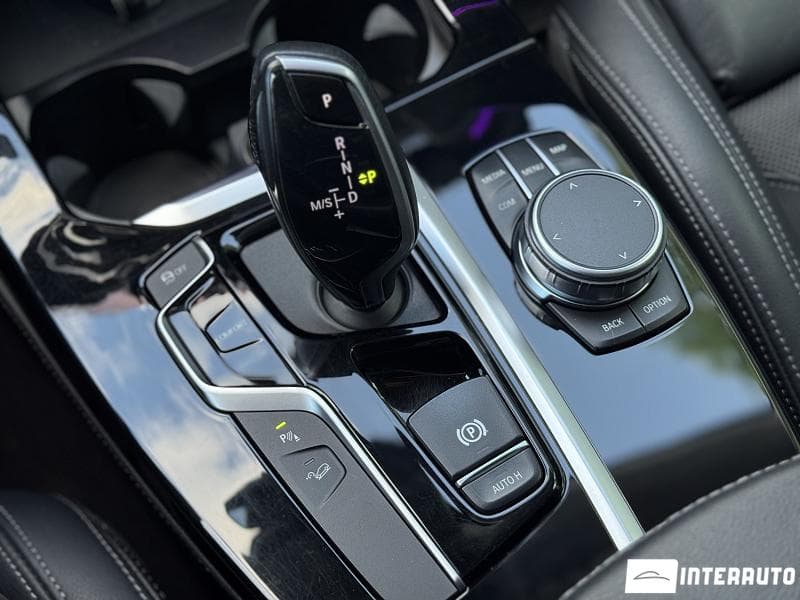 BMW X4 2.0D 2019 — Миниатюра 16