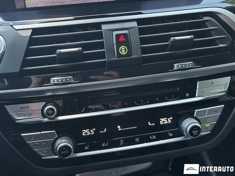 BMW X4 2.0D 2019 — Миниатюра 15