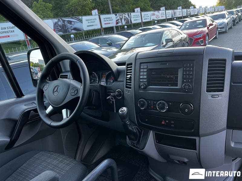 2014 Mercedes Sprinter — Miniatură 6
