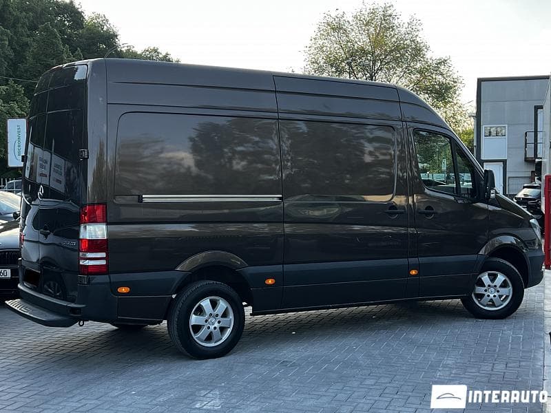 2014 Mercedes Sprinter — Miniatură 2